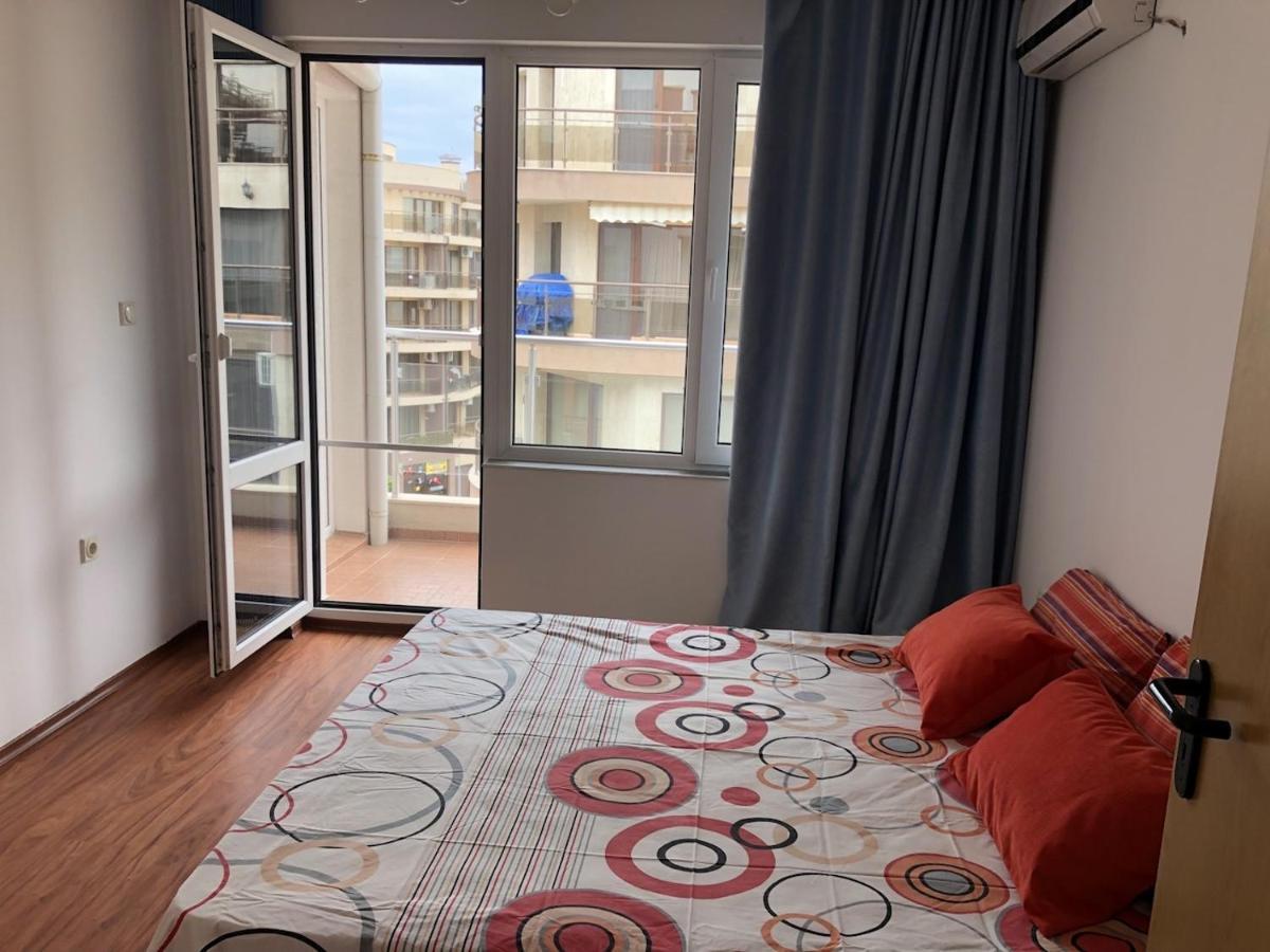 Milos Apartments Pomorie Extérieur photo