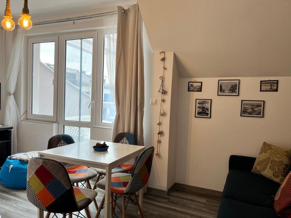 Milos Apartments Pomorie Extérieur photo