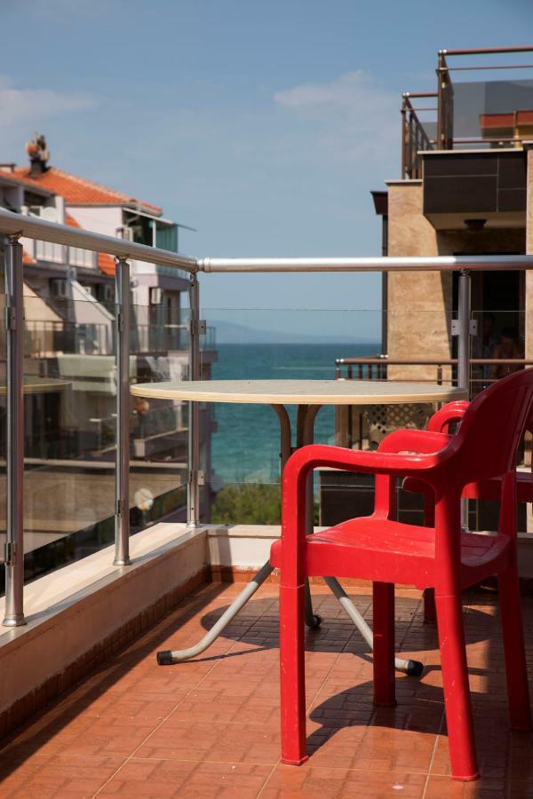 Milos Apartments Pomorie Extérieur photo